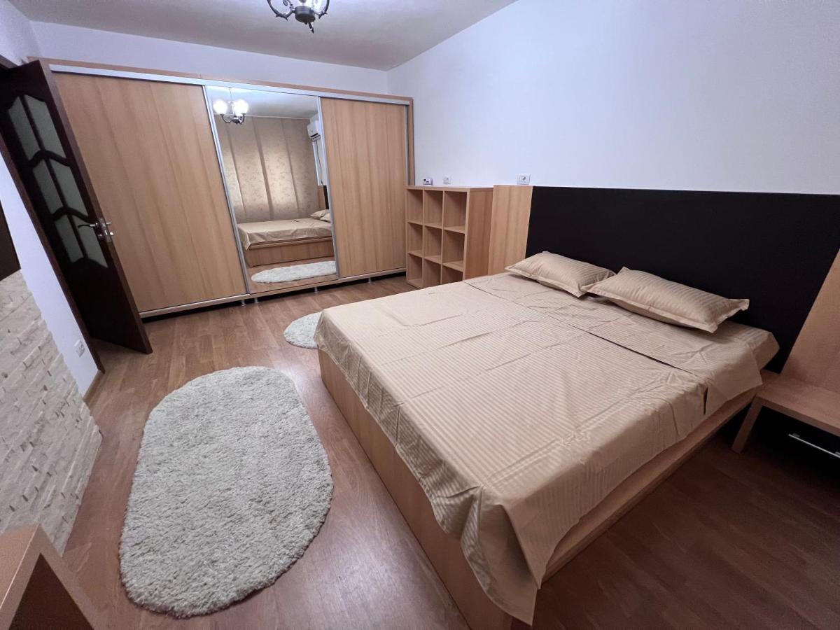 Mnm Mitropolie Apartment Iasi Exterior photo